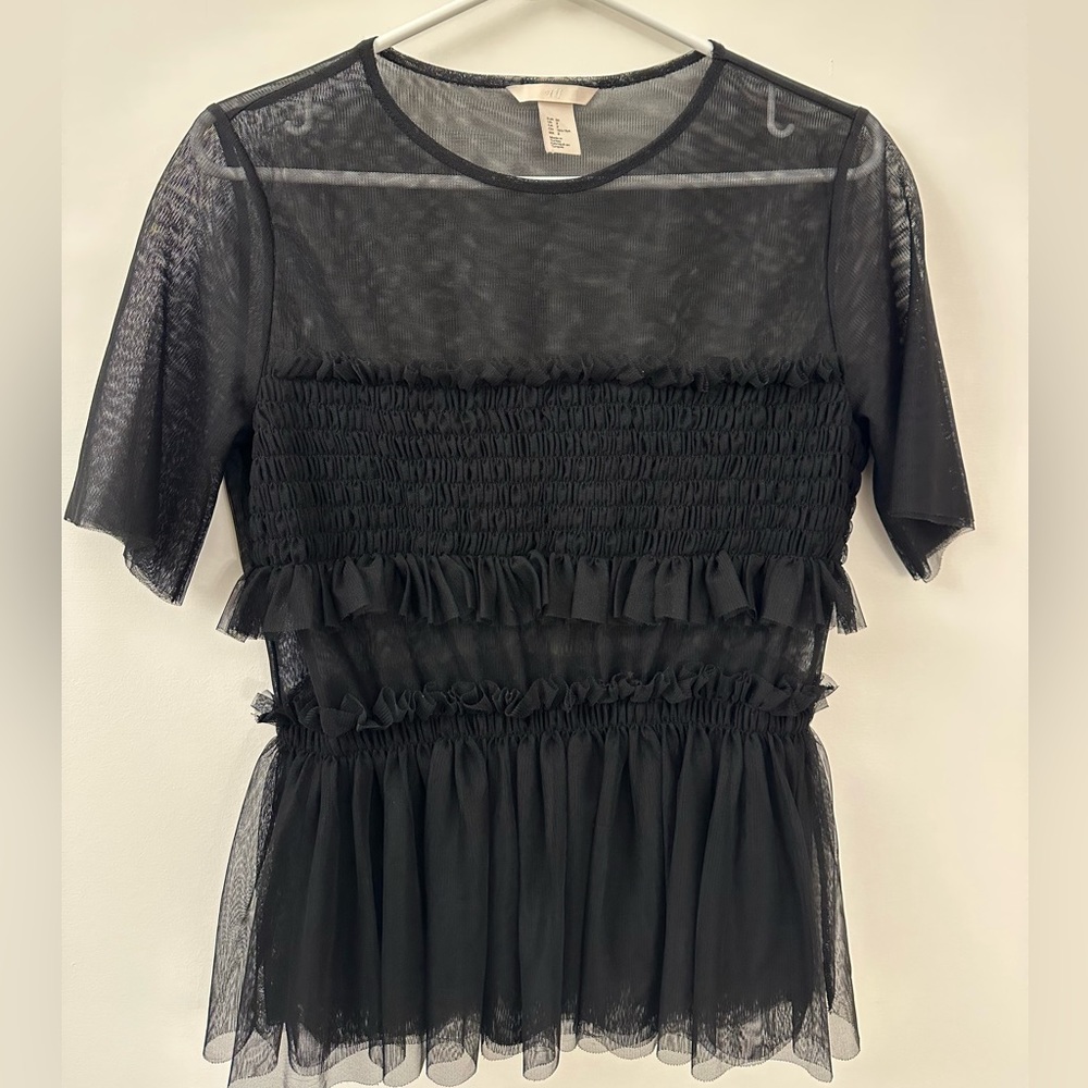 H&M Sheer Ruffle Top | Size 2 | 18” Chest | 24” Length